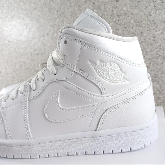 Nike Air Jordan 1 Mid Triple White Sneakers Shoes - Picture 5 of 12